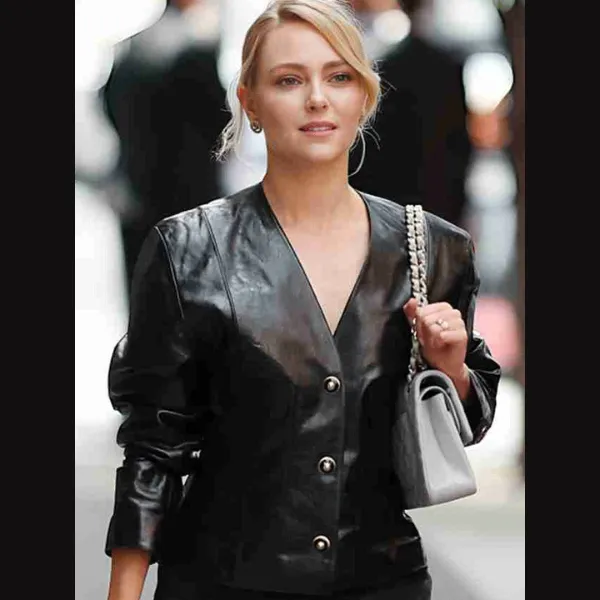 American Actress AnnaSophia Robb Blazer