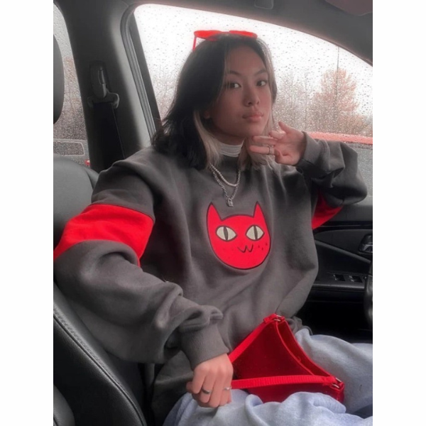 Crew Neck Cat Pullover