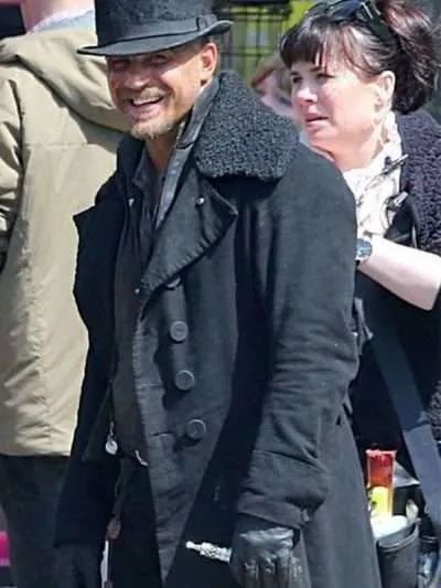 Taboo-Tom-Hardy-Coat-400x533